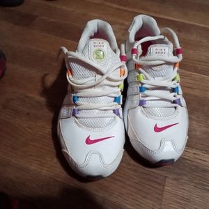 Shox